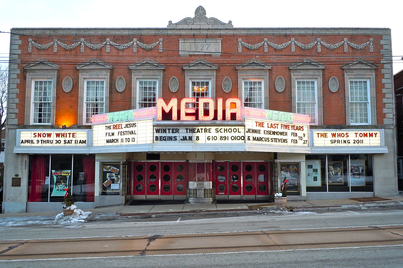 1280px-Media_PA_Theater Suburban senior living community