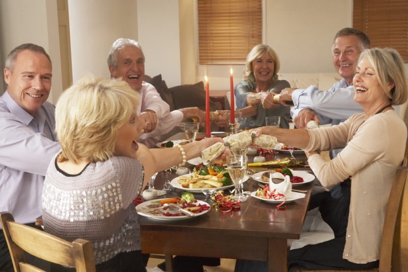 Christmas dinner party holiday activities for seniors