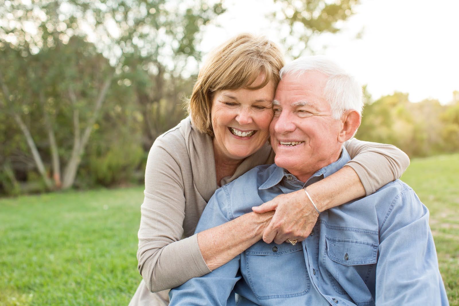 Retiring in Pennsylvania offers seniors a unique blend of historical richness, cultural diversity, and natural beauty, making it an attractive destination for those seeking a vibrant and engaging retirement